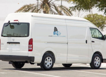 refrigerated van for rent in Dubai