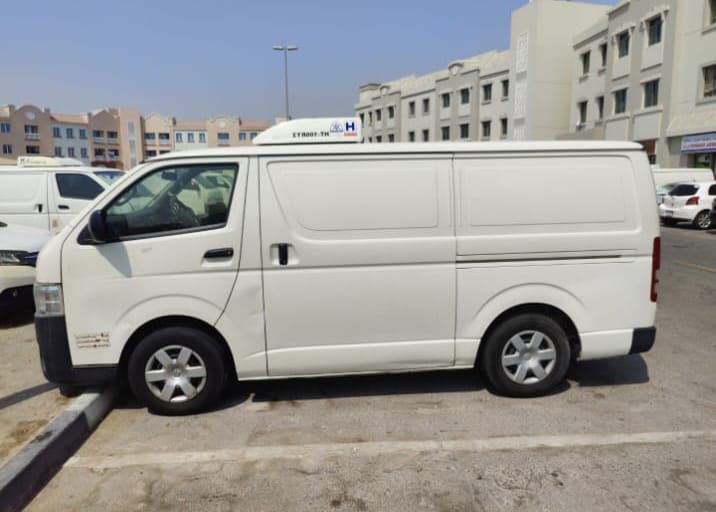 Chiller van for rent in Dubai